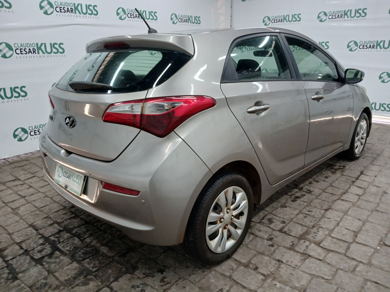HYUNDAI/HB20 1.0M COMFOR — foto do lote