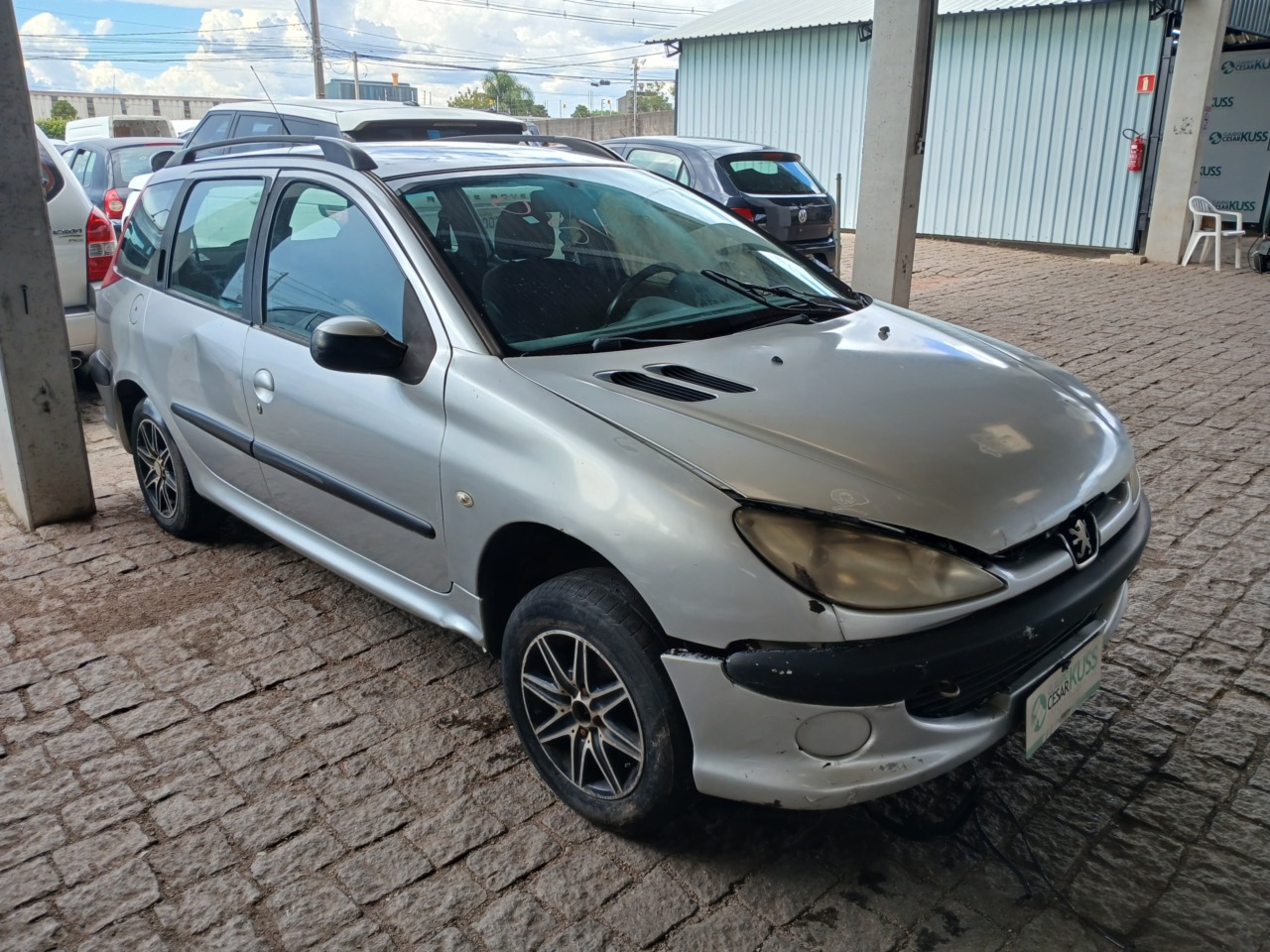 PEUGEOT/206 SW 14 PRES FX — foto do lote
