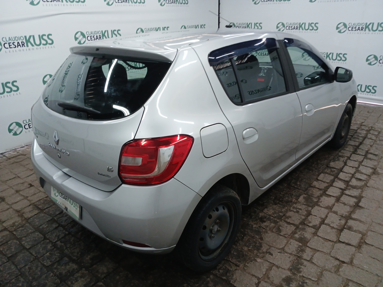 RENAULT/SANDERO EXPR 16 — foto 3 de 8