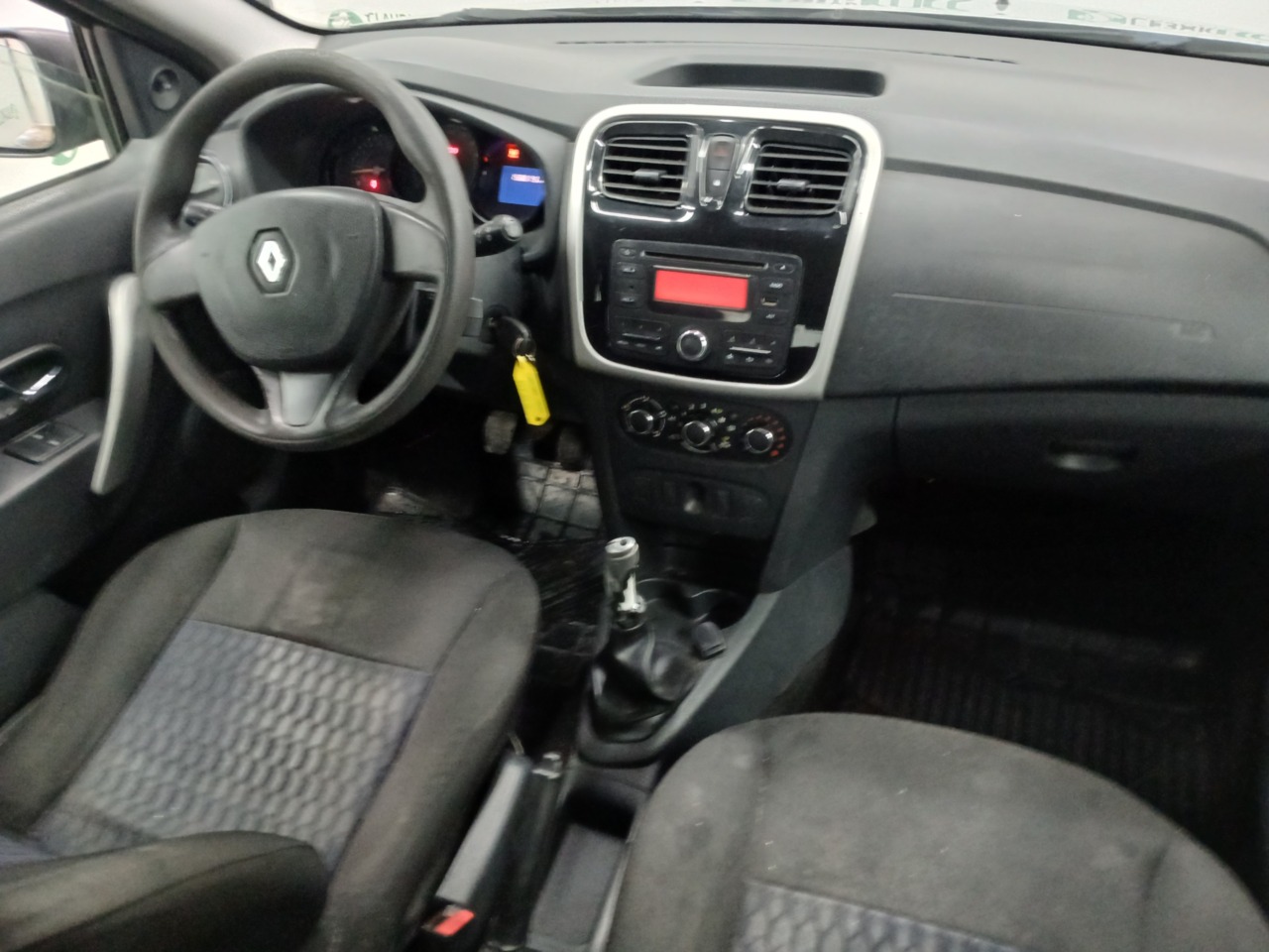 RENAULT/SANDERO EXPR 16 — foto 5 de 8