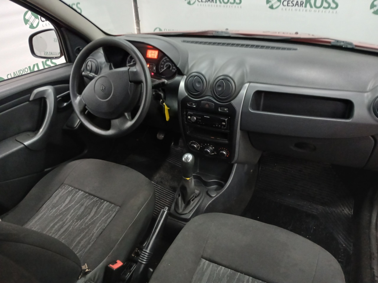 RENAULT/SANDERO AUT 10 16V — foto 5 de 8