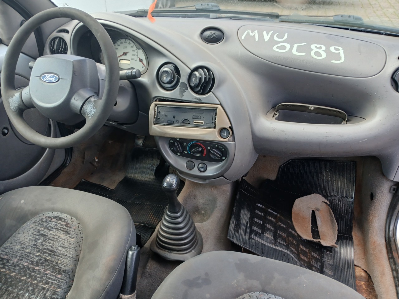 SUCATA FORD/KA GL — foto 5 de 8
