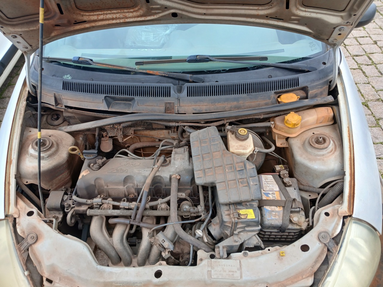 SUCATA FORD/KA GL — foto 6 de 8