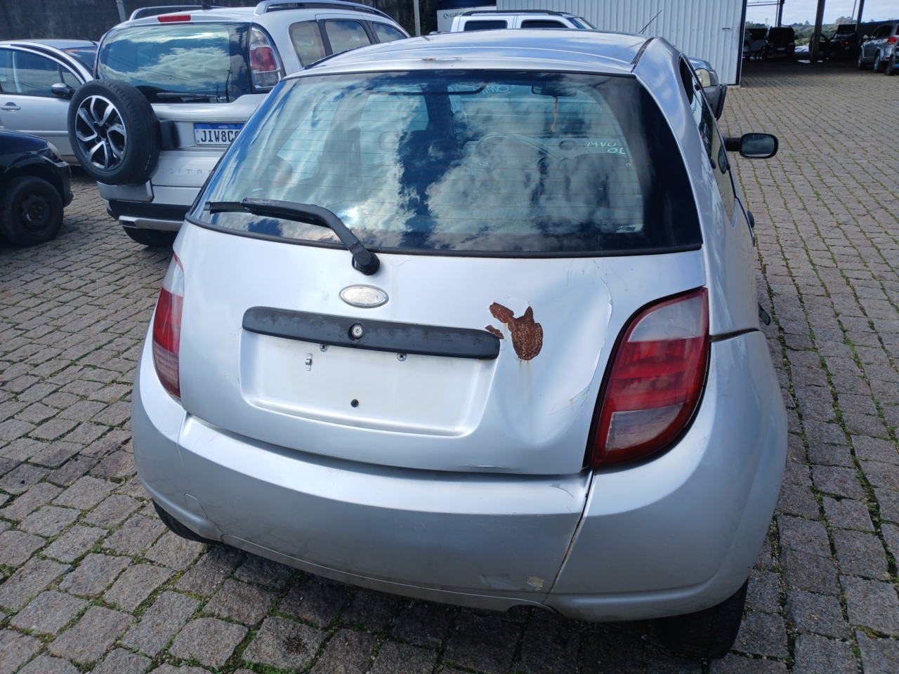 SUCATA FORD/KA GL — foto 8 de 8