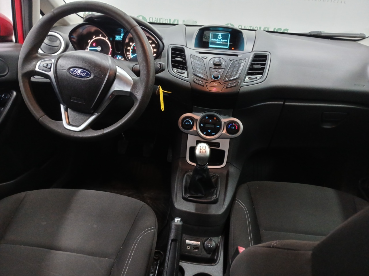 FORD/FIESTA HA 1.6L SE — foto 5 de 8