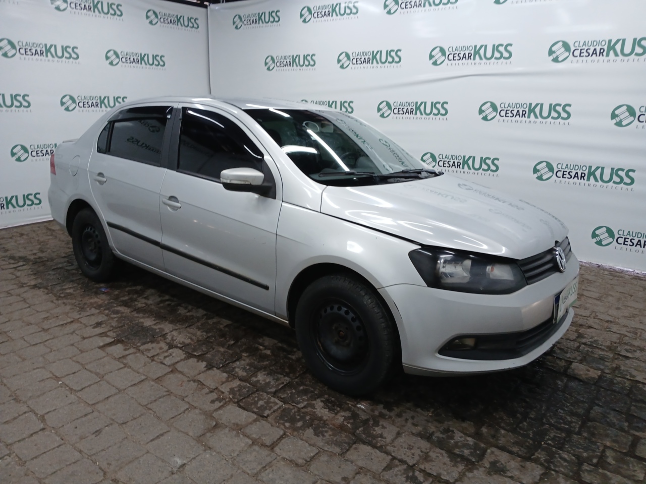 VW/NOVO VOYAGE 1.0 CITY — foto do lote