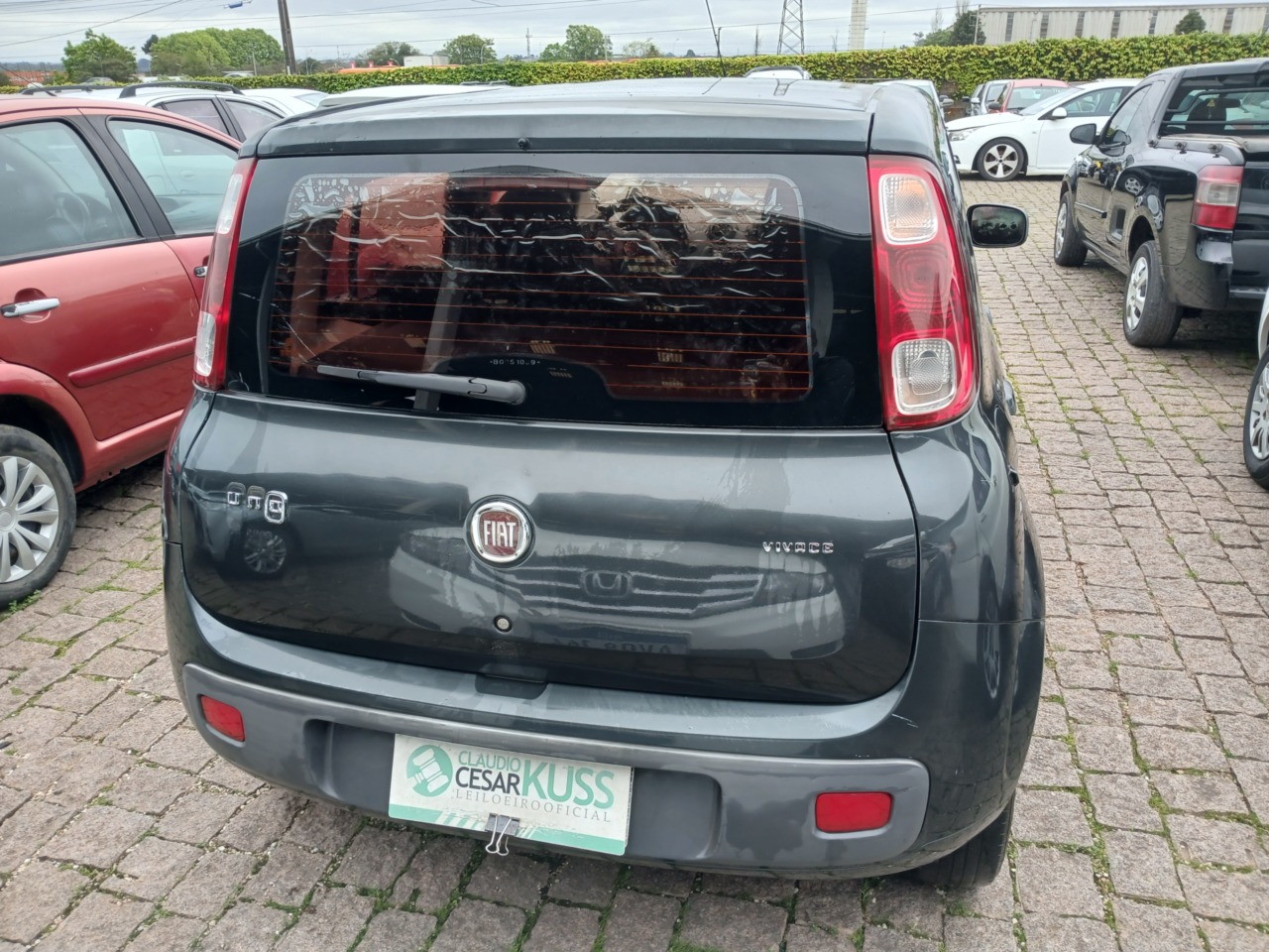 FIAT/UNO VIVACE 1.0 — foto 8 de 8