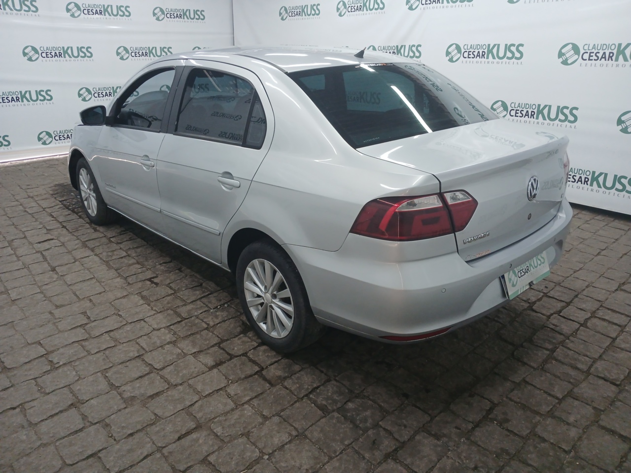 VW/NOVO VOYAGE 1.6 — foto do lote