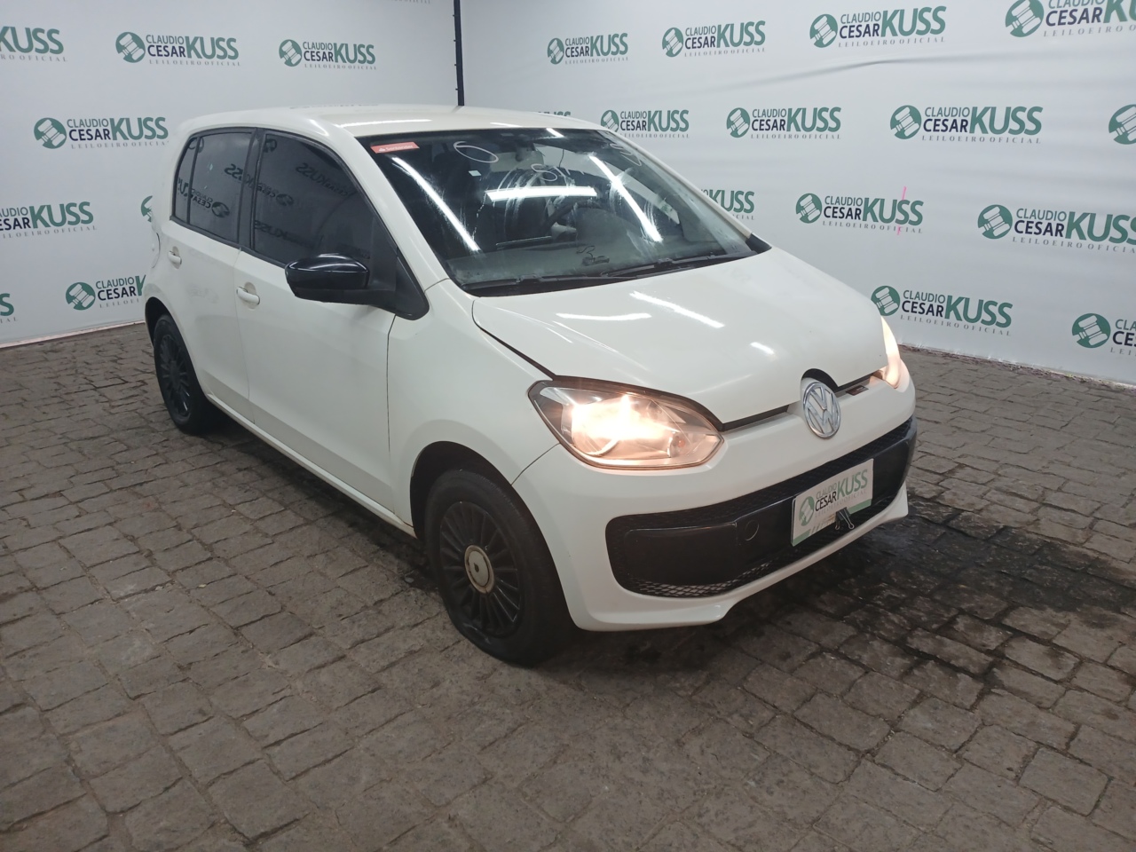 VW/UP TAKE MA — foto do lote