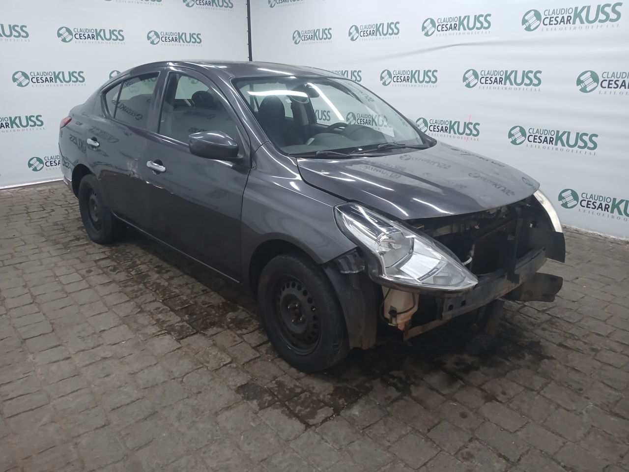 NISSAN/VERSA 16 SV — foto do lote