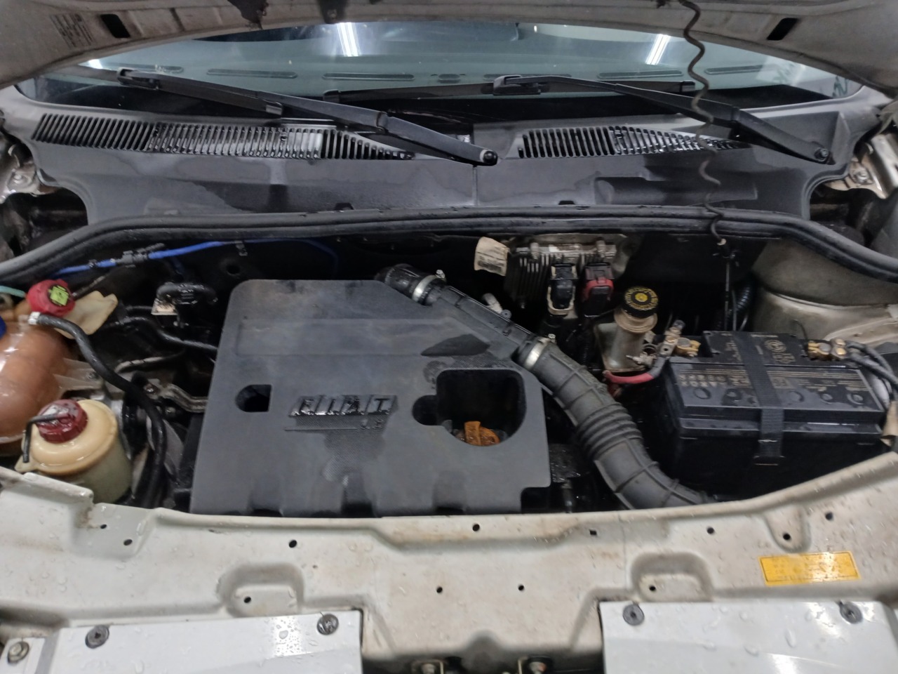 FIAT/DOBLO HLX 1.8 FLEX — foto 6 de 8