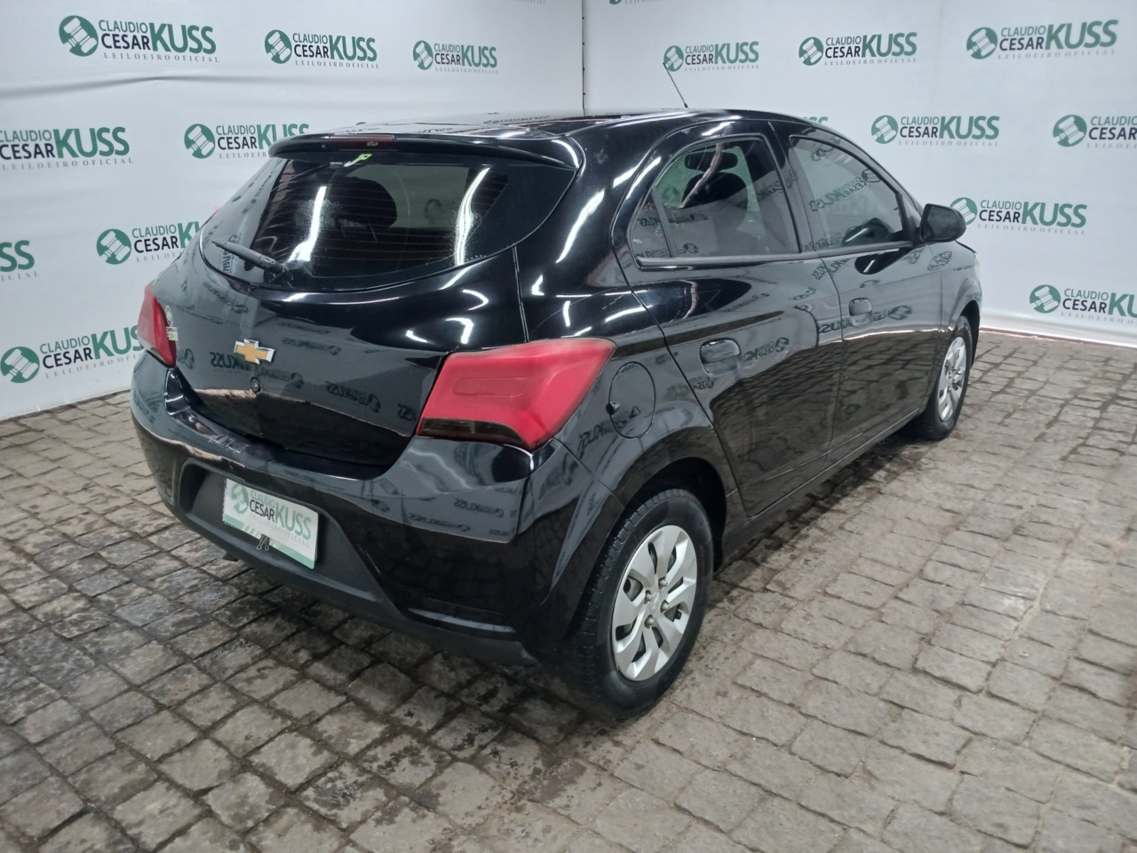 CHEVROLET/ONIX 1.0 MT LT — foto 3 de 8