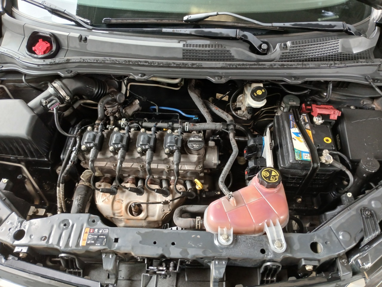 CHEVROLET/ONIX 1.0 MT LT — foto 6 de 8