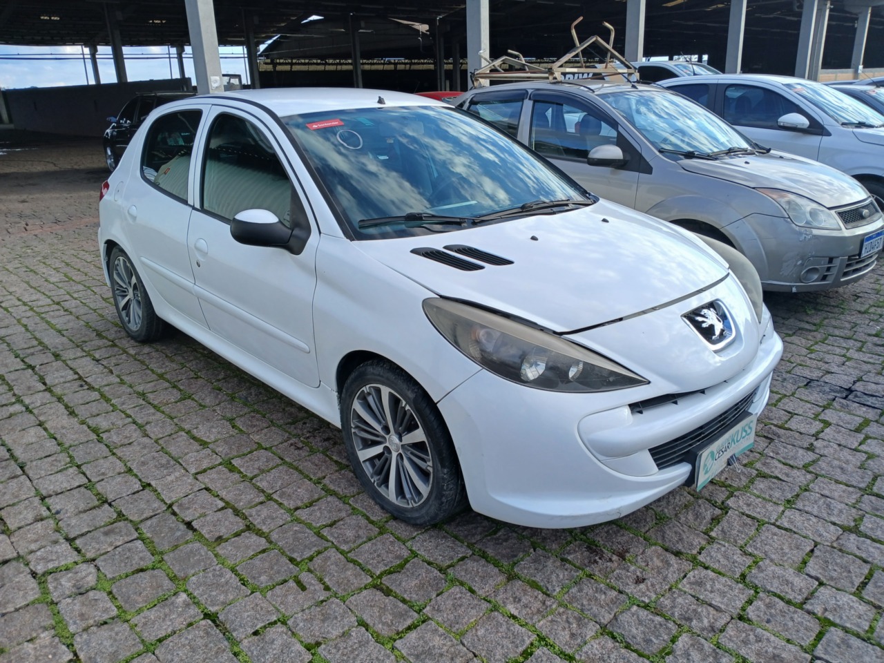PEUGEOT/207 HB ACTIVE — foto 4 de 8