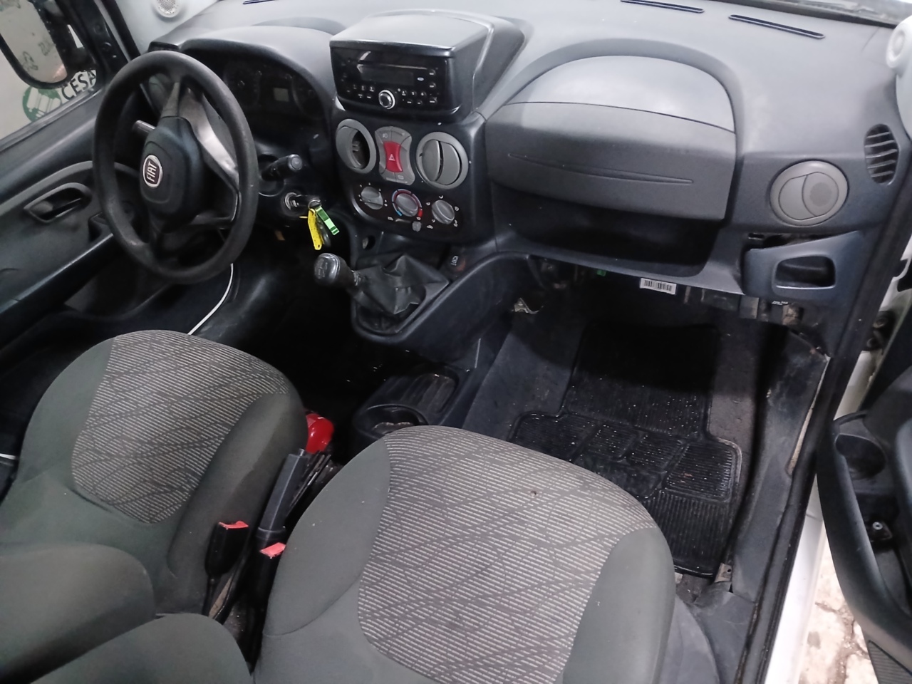 FIAT/DOBLO ATTRACTIV 1.4 — foto 5 de 8