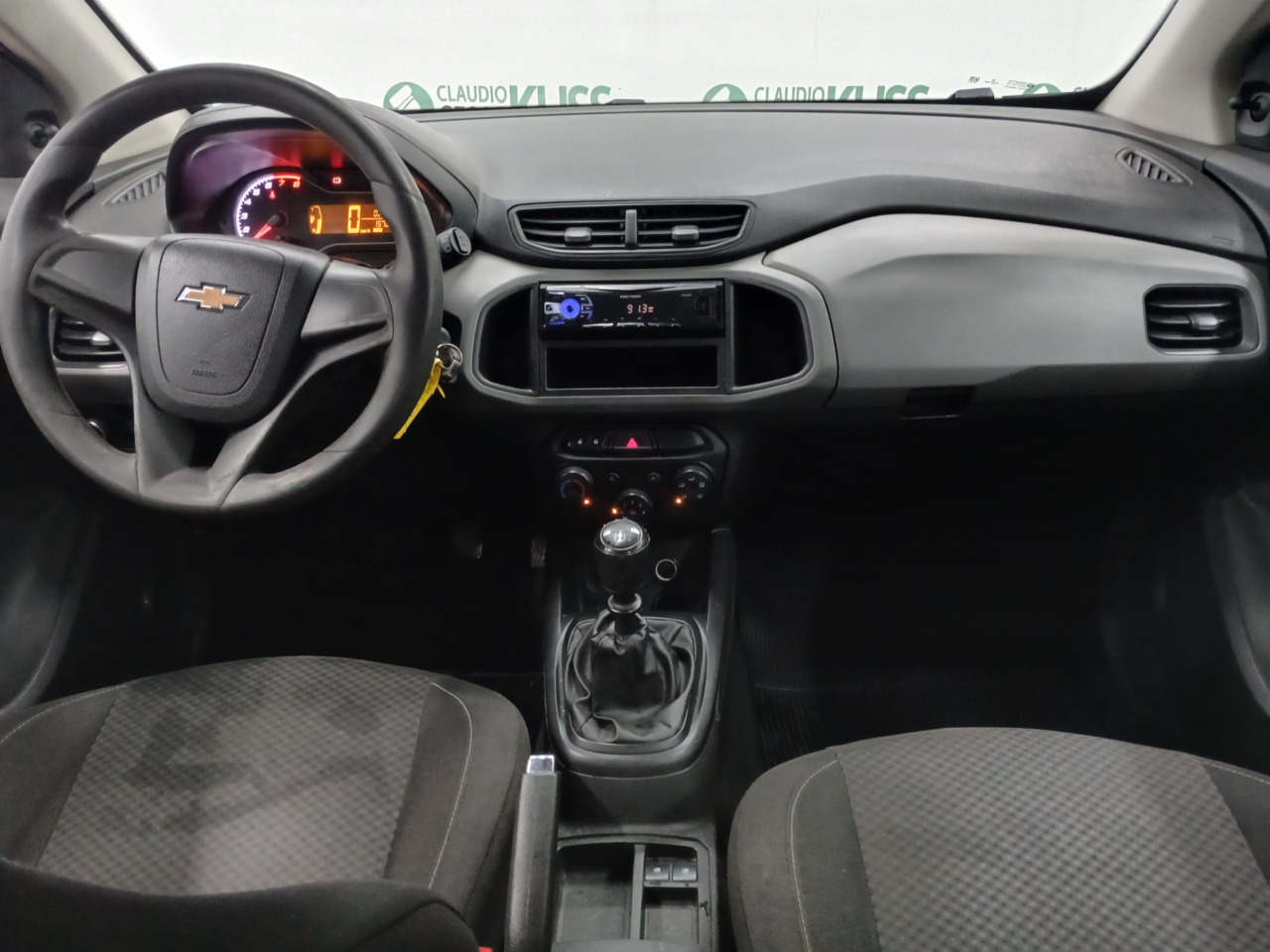CHEVROLET/ONIX 10 MT JOYE — foto 5 de 8