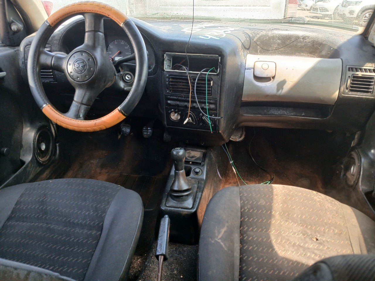 SUCATA VW/GOL 1.0 — foto 5 de 8