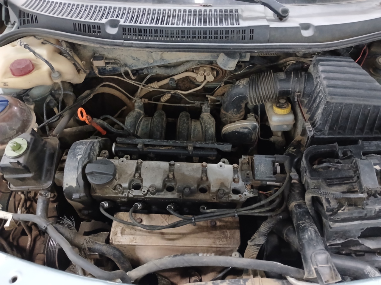 VW/SAVEIRO 1.6 CE TROOP. ABERTA CAB ESTEND — foto 6 de 8
