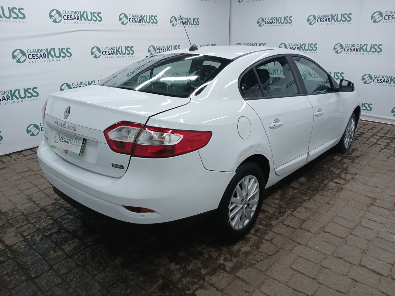 IMP RENAULT/FLUENCE DYN 20A — foto 3 de 8