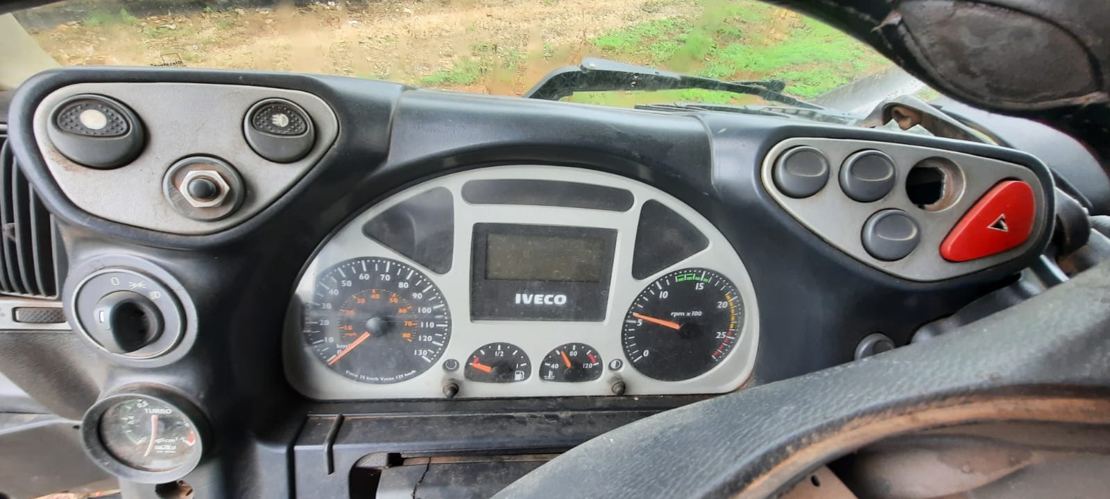 VALTRA/A74S 4X4 CABINADO — foto 9 de 10