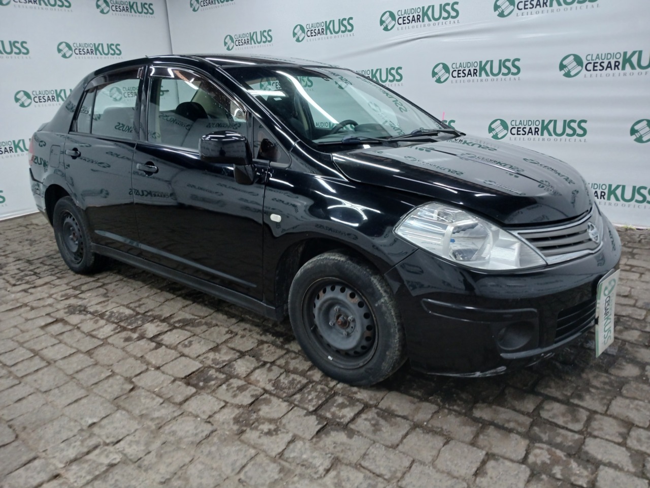 IMP NISSAN/TIIDA SEDAN 18F — foto do lote
