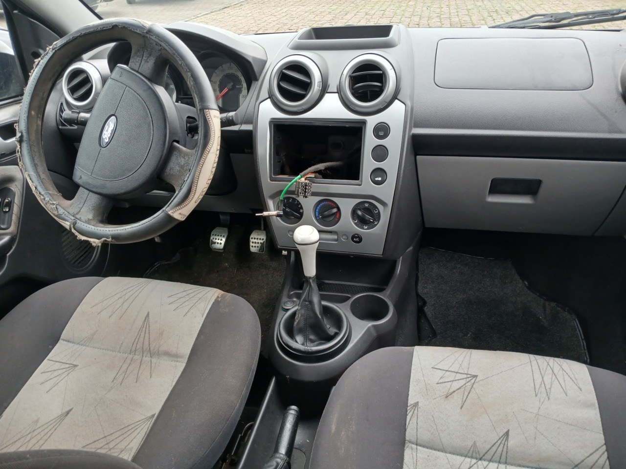 FORD/FIESTA 1.0F TRAIL 5 — foto 5 de 8