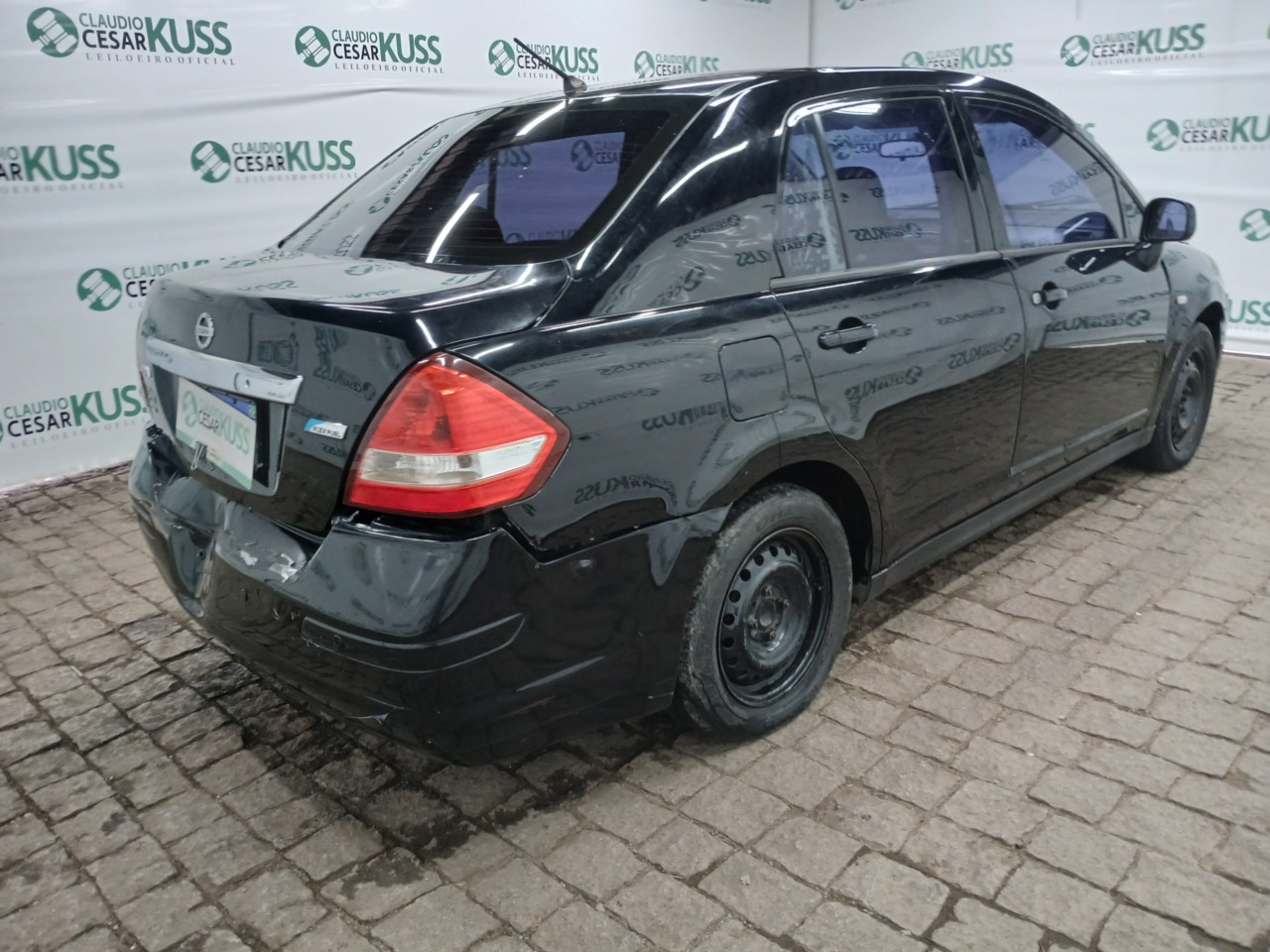 IMP NISSAN/TIIDA SEDAN 18F — foto do lote