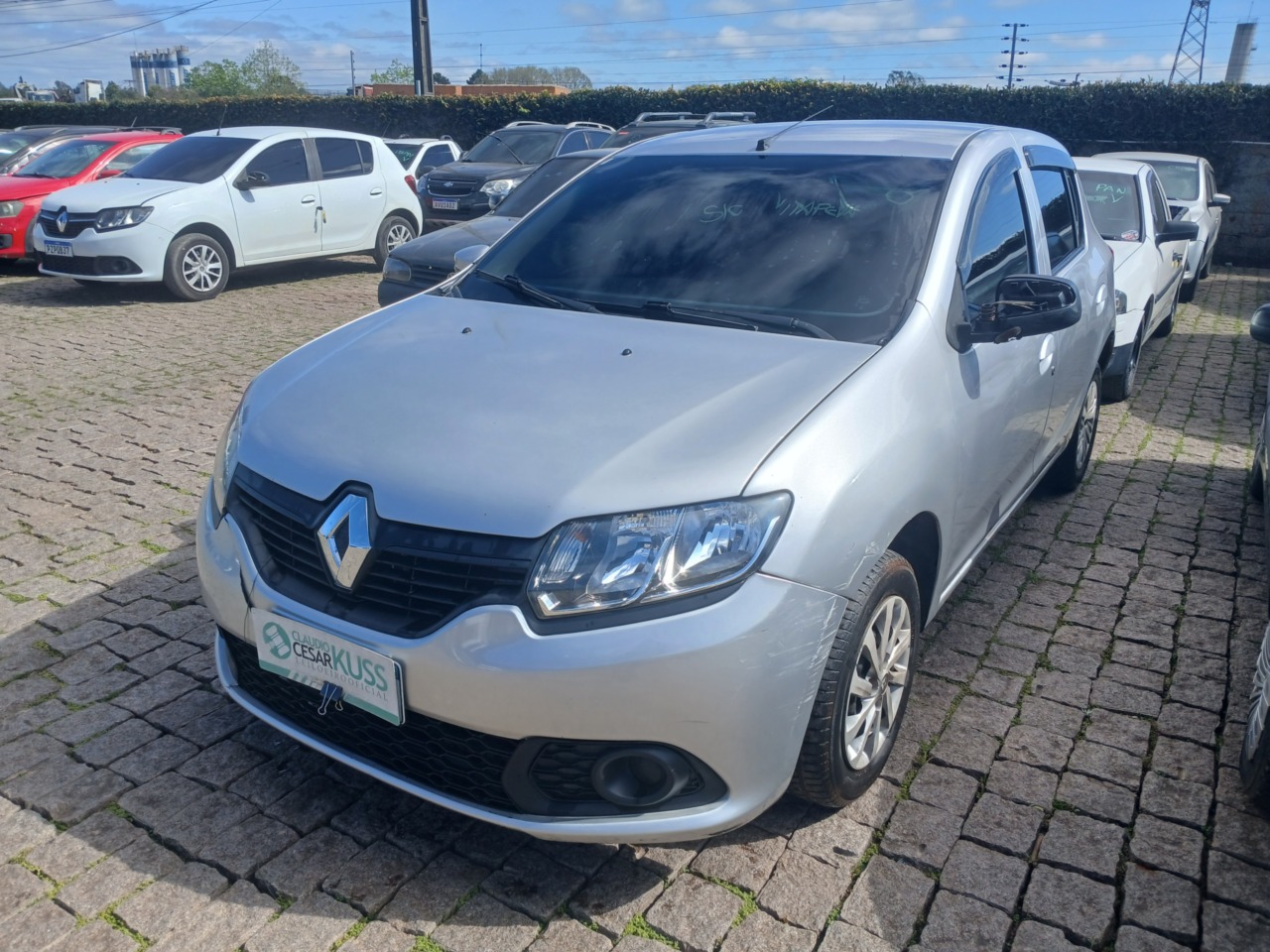 RENAULT/SANDERO AUTH 10 — foto do lote