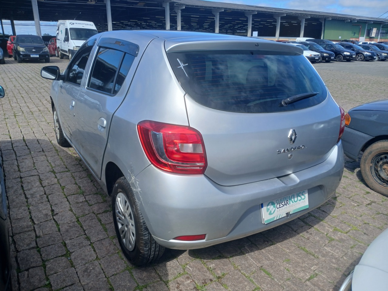RENAULT/SANDERO AUTH 10 — foto do lote