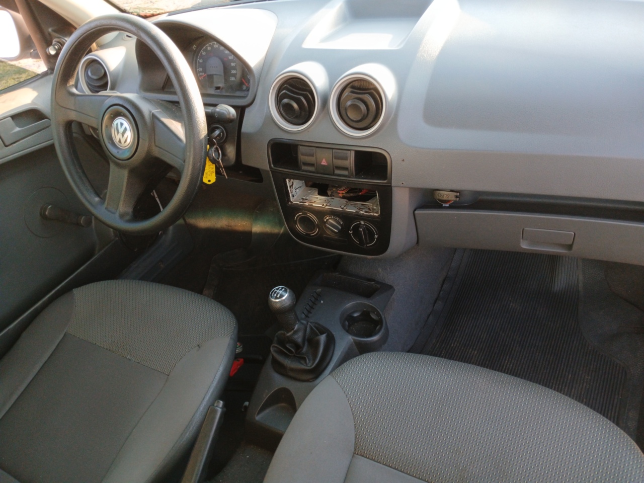 VW/SAVEIRO 1.6 C ABERTA — foto do lote