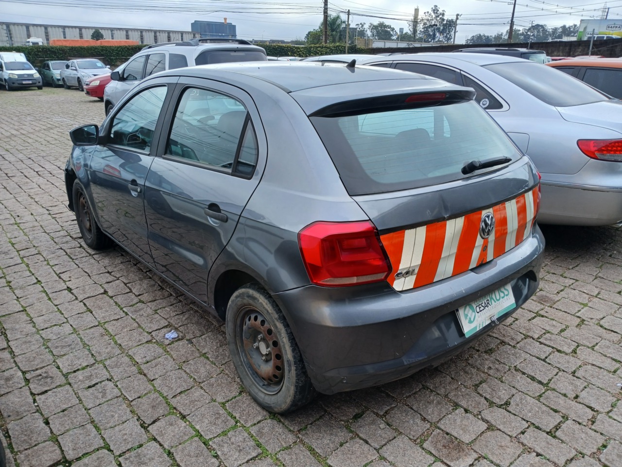 VW/GOL 1.0L MC4 — foto do lote