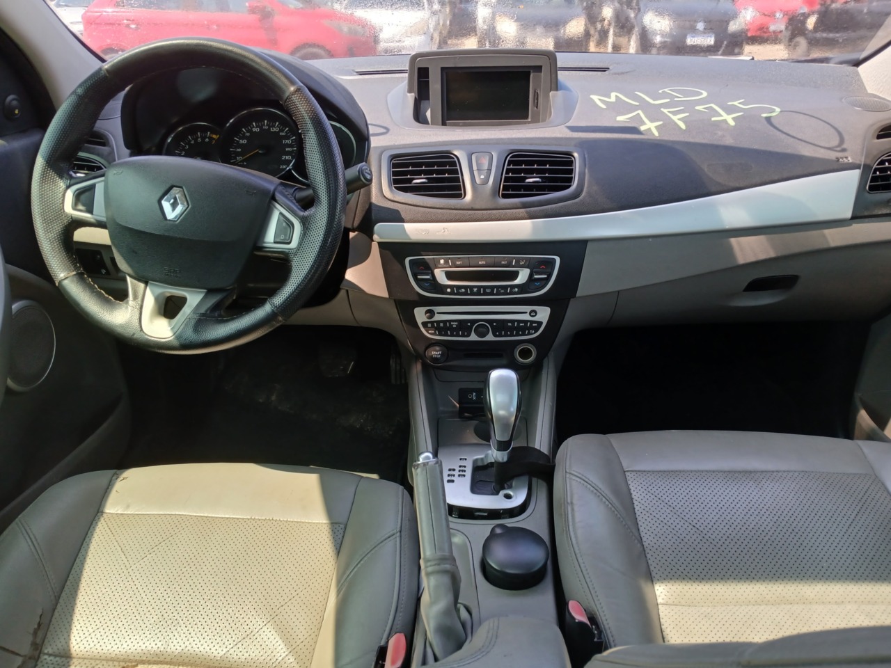 SUCATA IMP RENAULT/FLUENCE PRI 20A — foto 5 de 8