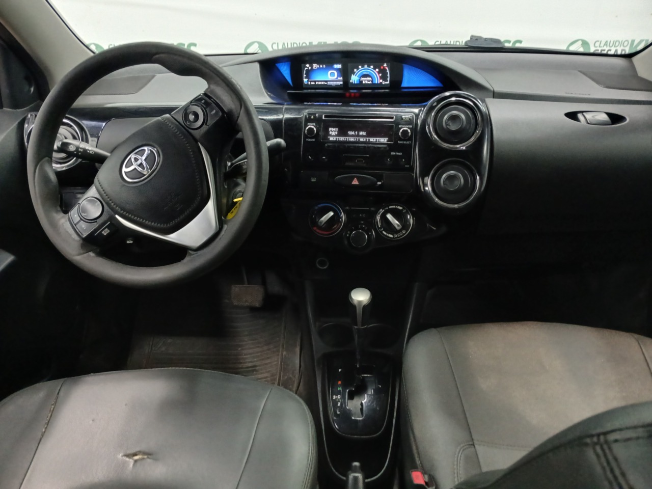TOYOTA/ETIOS SD XPLUS AT — foto do lote