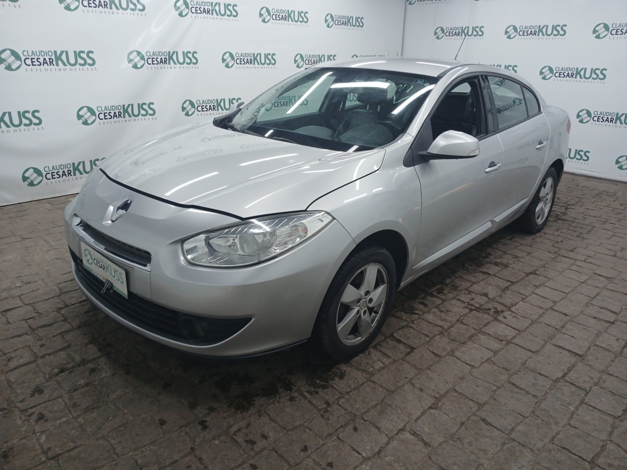 IMP RENAULT/FLUENCE DYN 20A — foto do lote