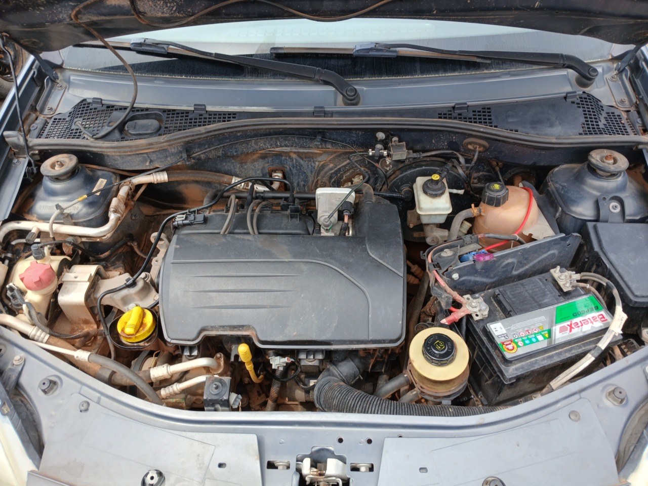 RENAULT/SANDERO EXP 10 16V — foto 6 de 8