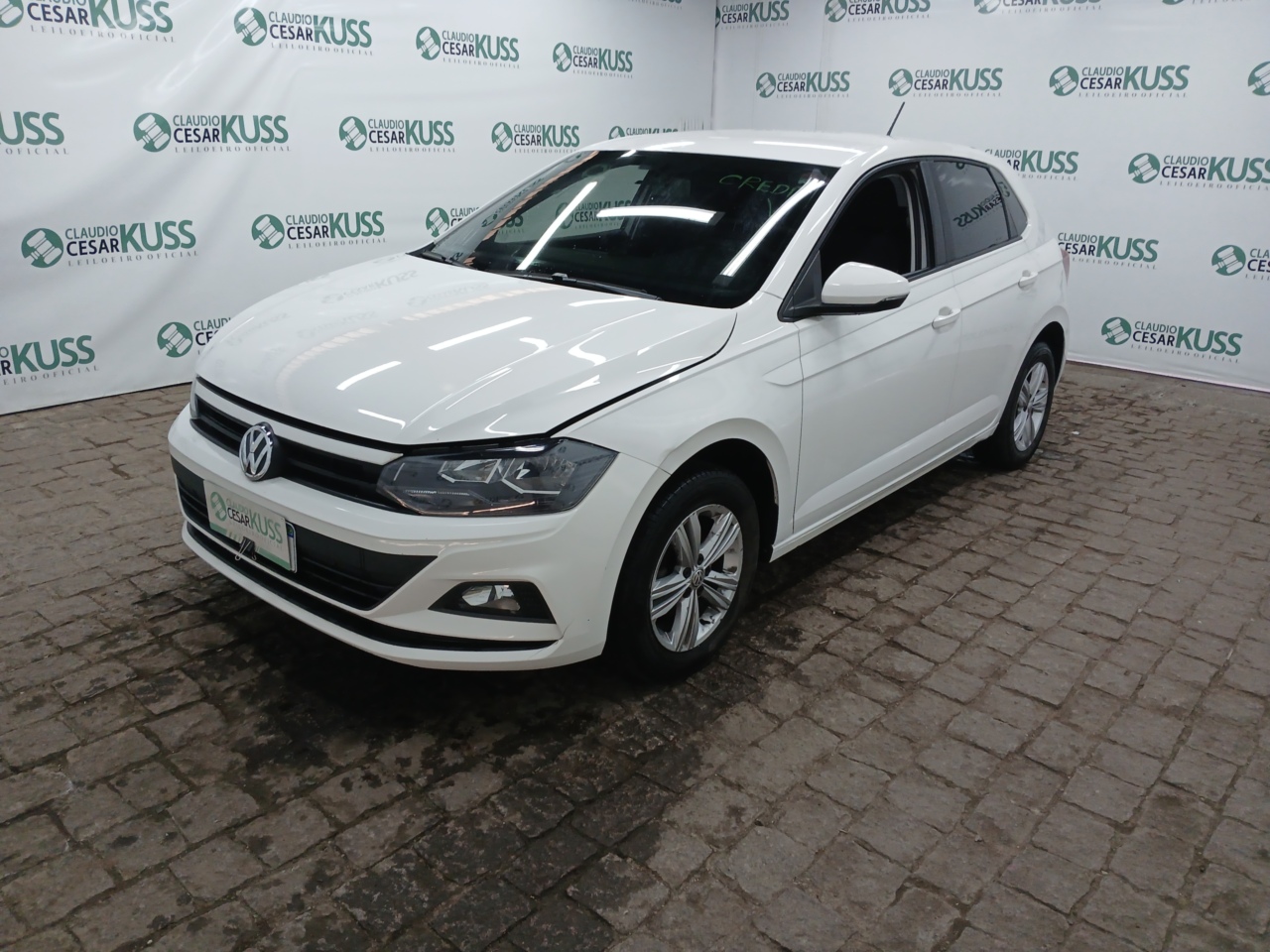 VW/POLO MF — foto do lote