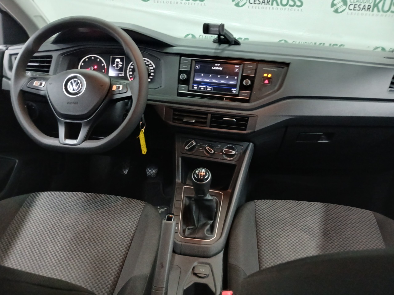 VW/POLO MF — foto do lote