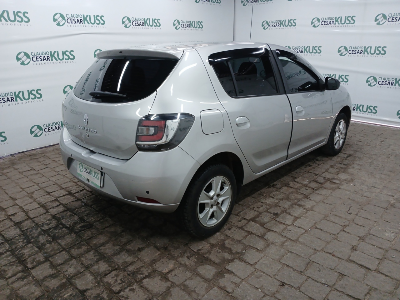 RENAULT/SANDERO EXPR 10 — foto do lote