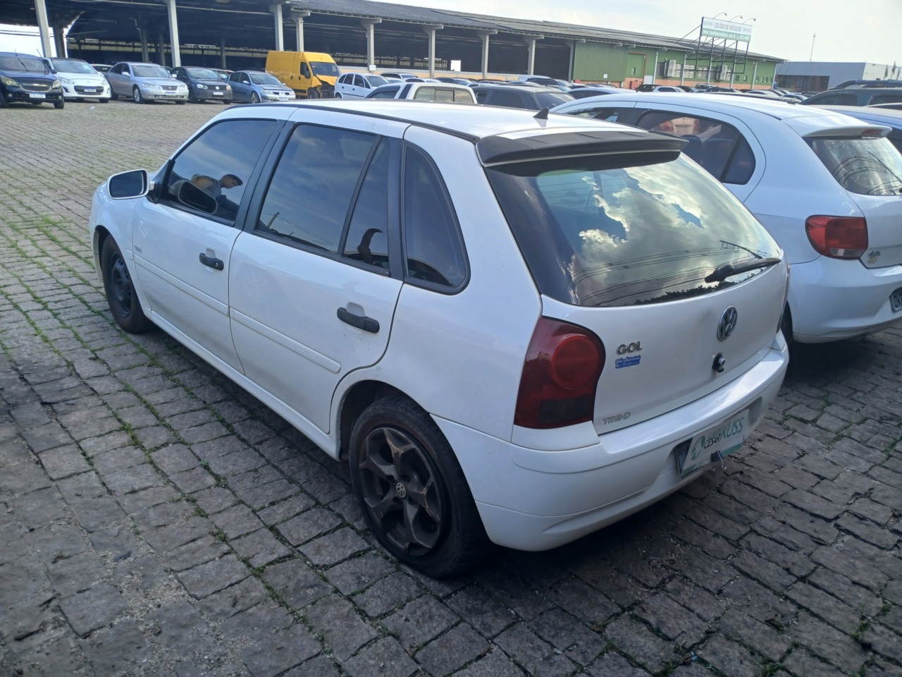 VW/GOL 1.0 G IV — foto do lote