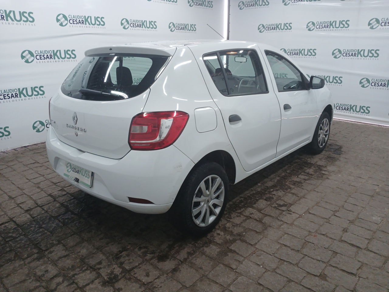 RENAULT/SANDERO AUTH 10 — foto do lote