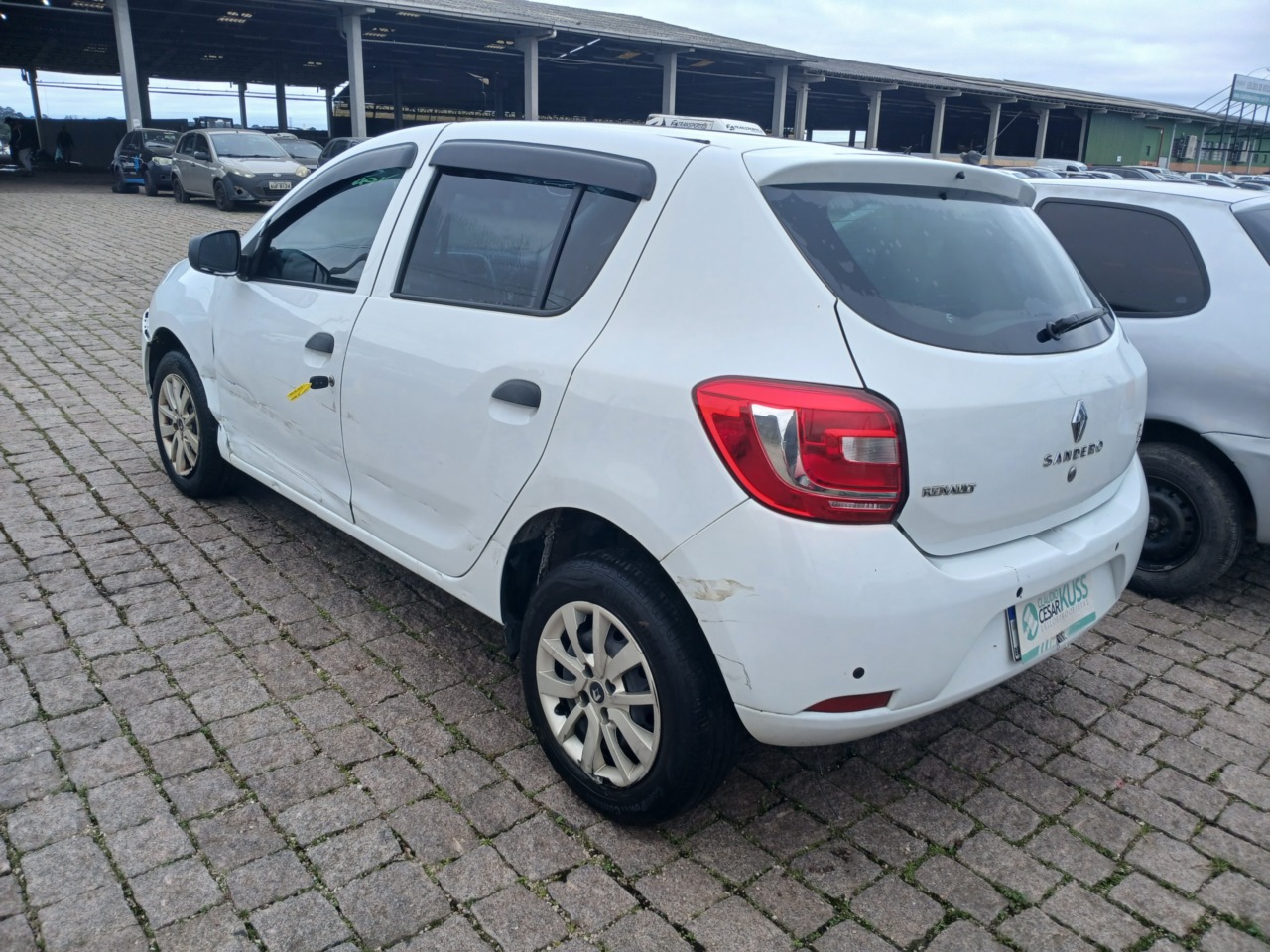 RENAULT/SANDERO AUTH 10 — foto do lote
