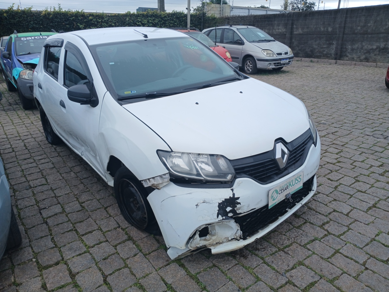 RENAULT/SANDERO AUTH 10 — foto do lote