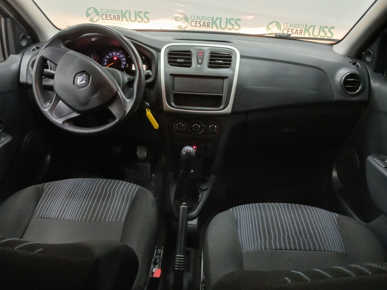 RENAULT/LOGAN AUTH 10 — foto do lote