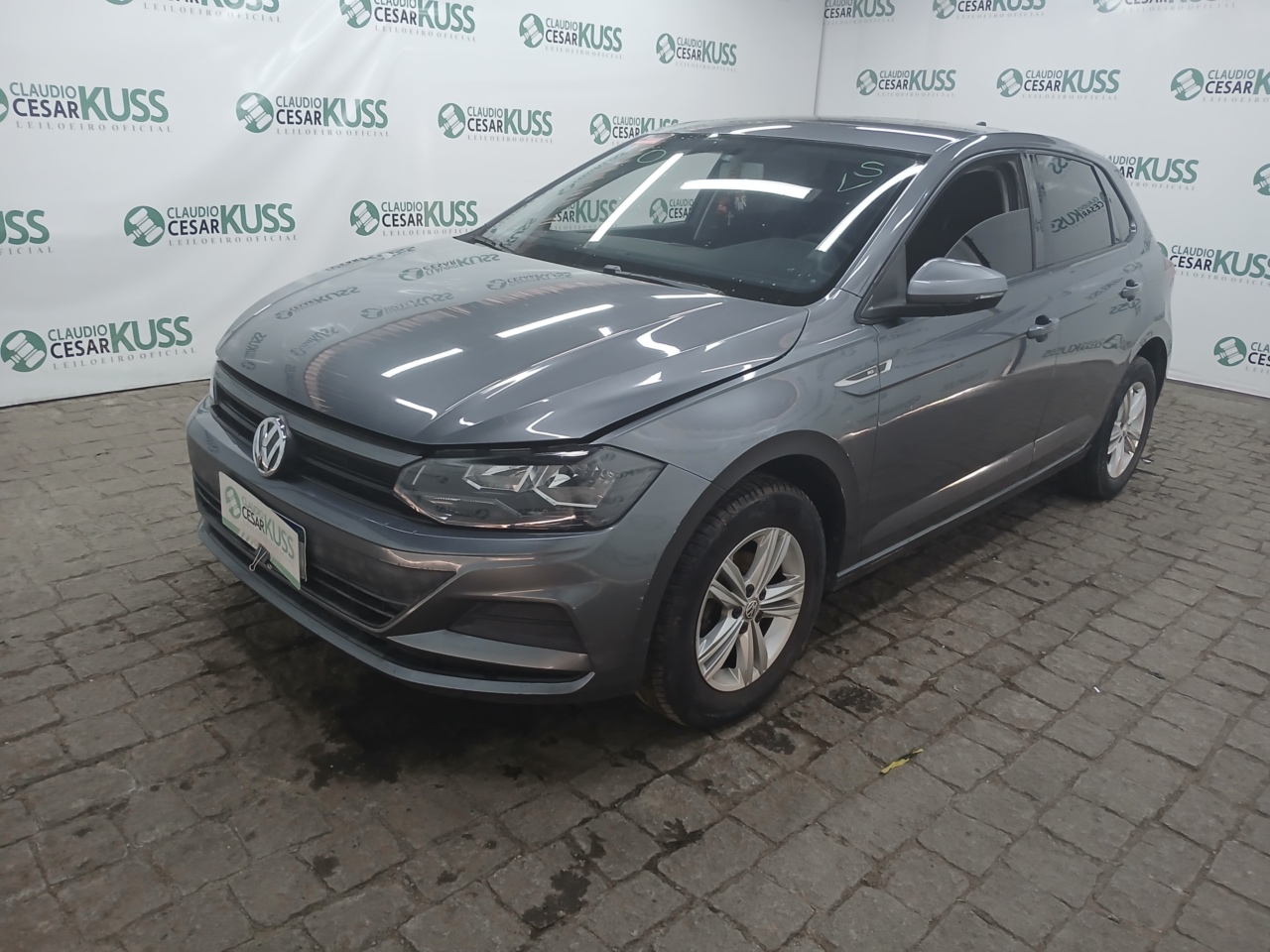 VW/POLO MF — foto do lote