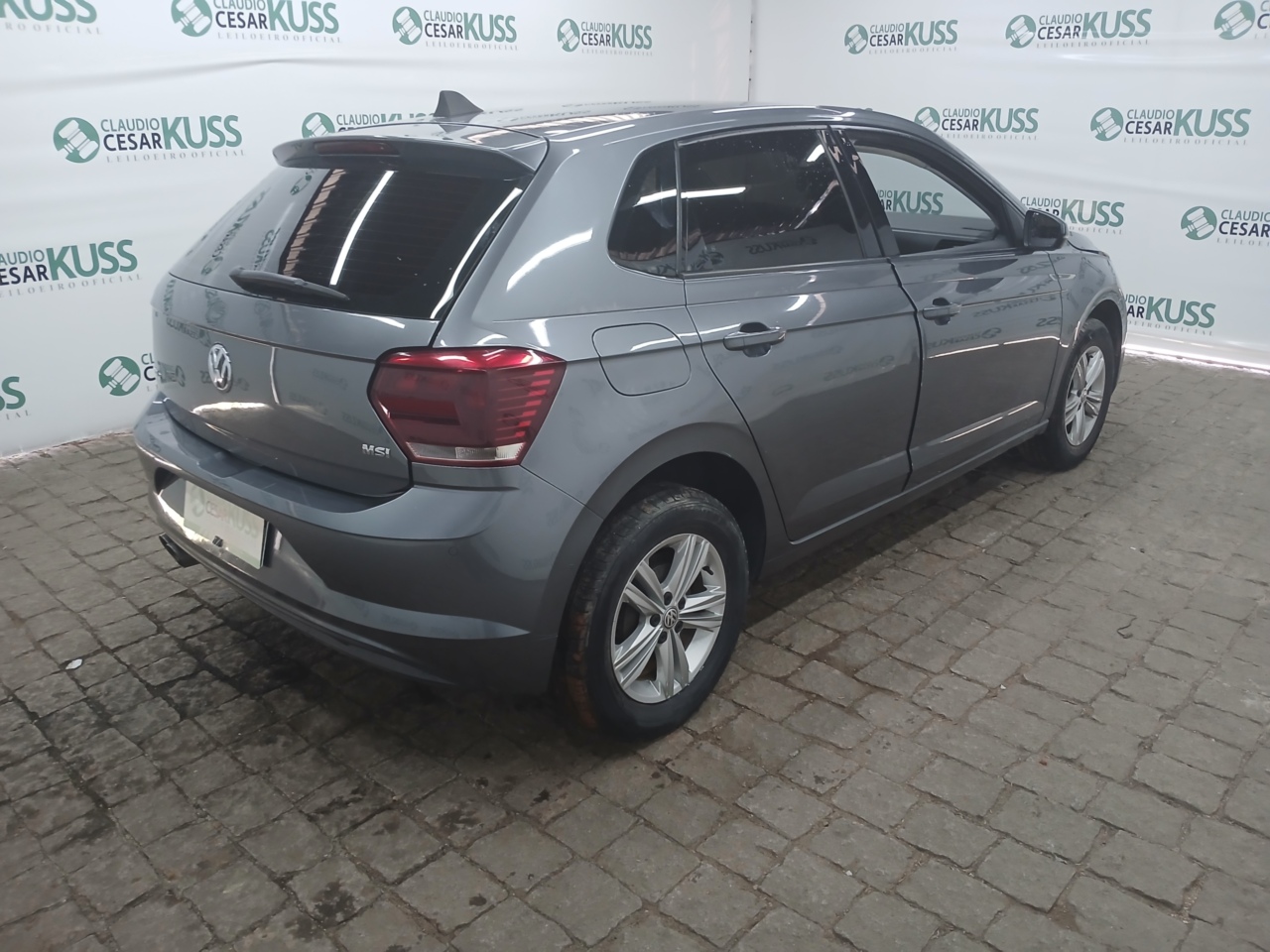 VW/POLO MF — foto do lote