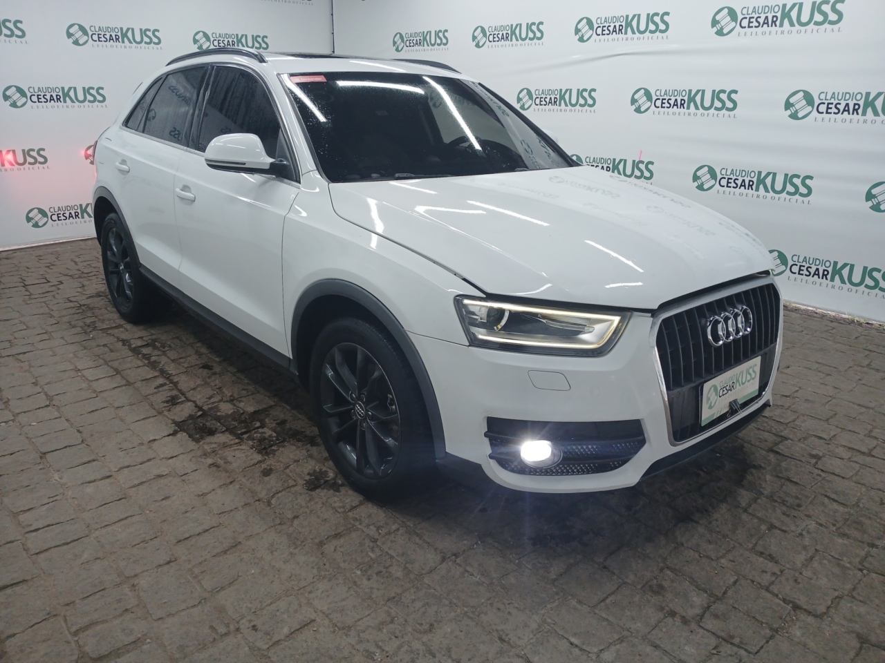 IMP AUDI/Q3 2.0 TFSI CARROCERIA FECHADA — foto do lote