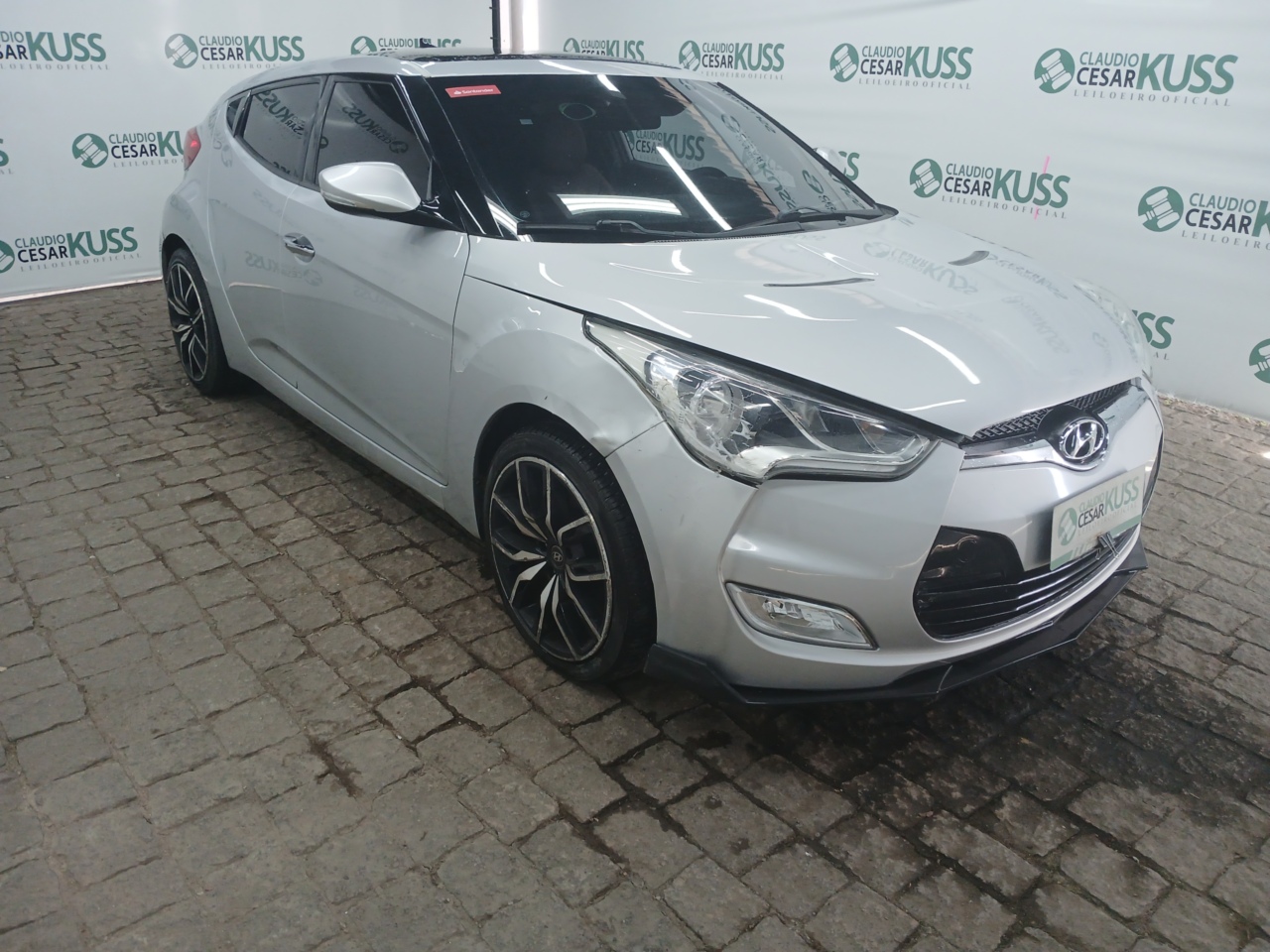IMP HYUNDAI/VELOSTER — foto do lote