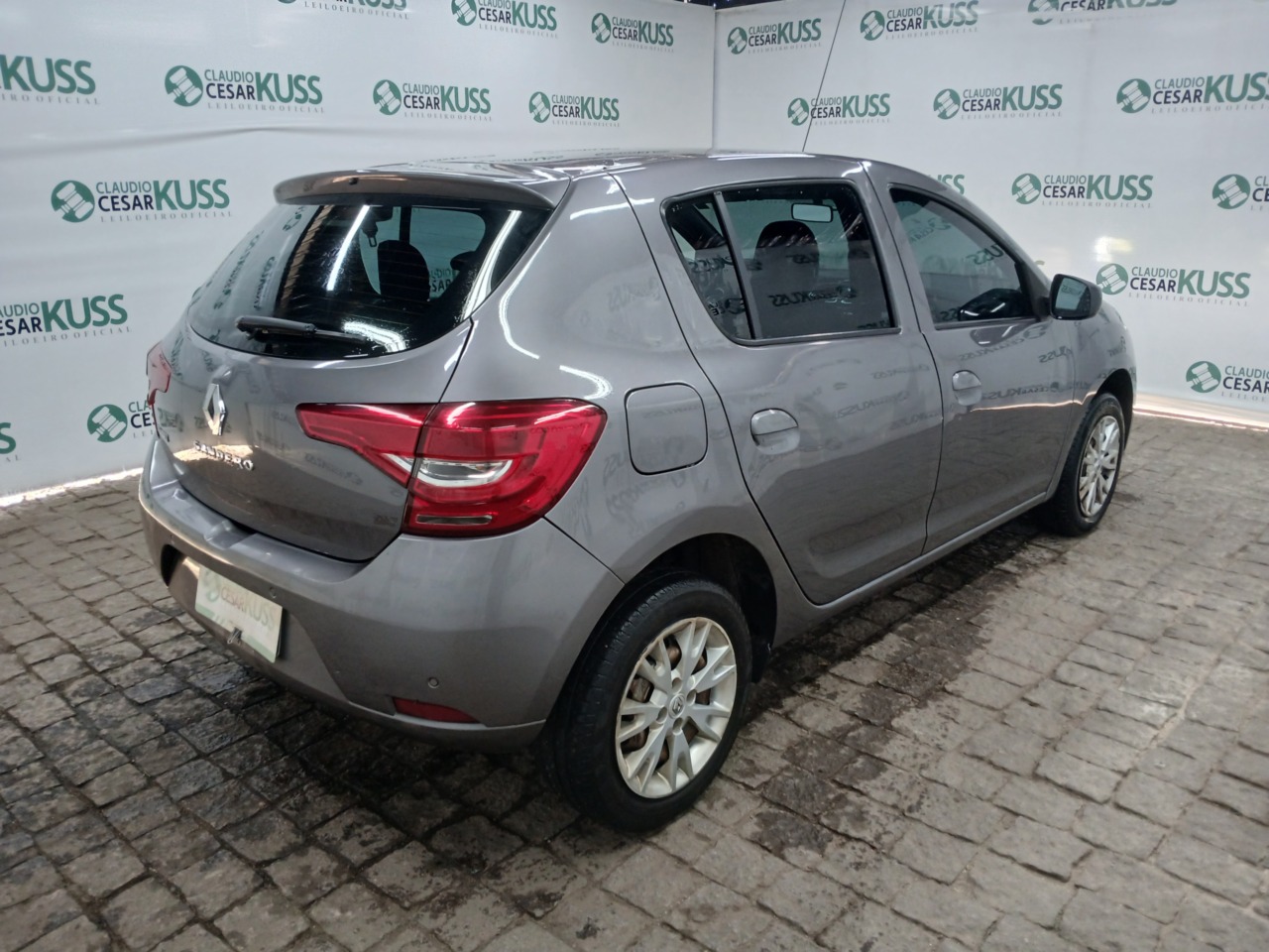RENAULT/SANDERO ZEN 10 MT — foto 3 de 8