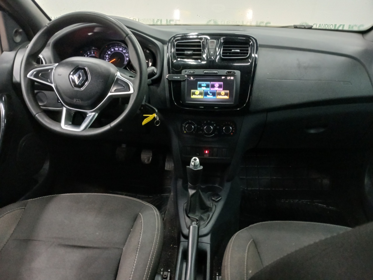 RENAULT/SANDERO ZEN 10 MT — foto 5 de 8