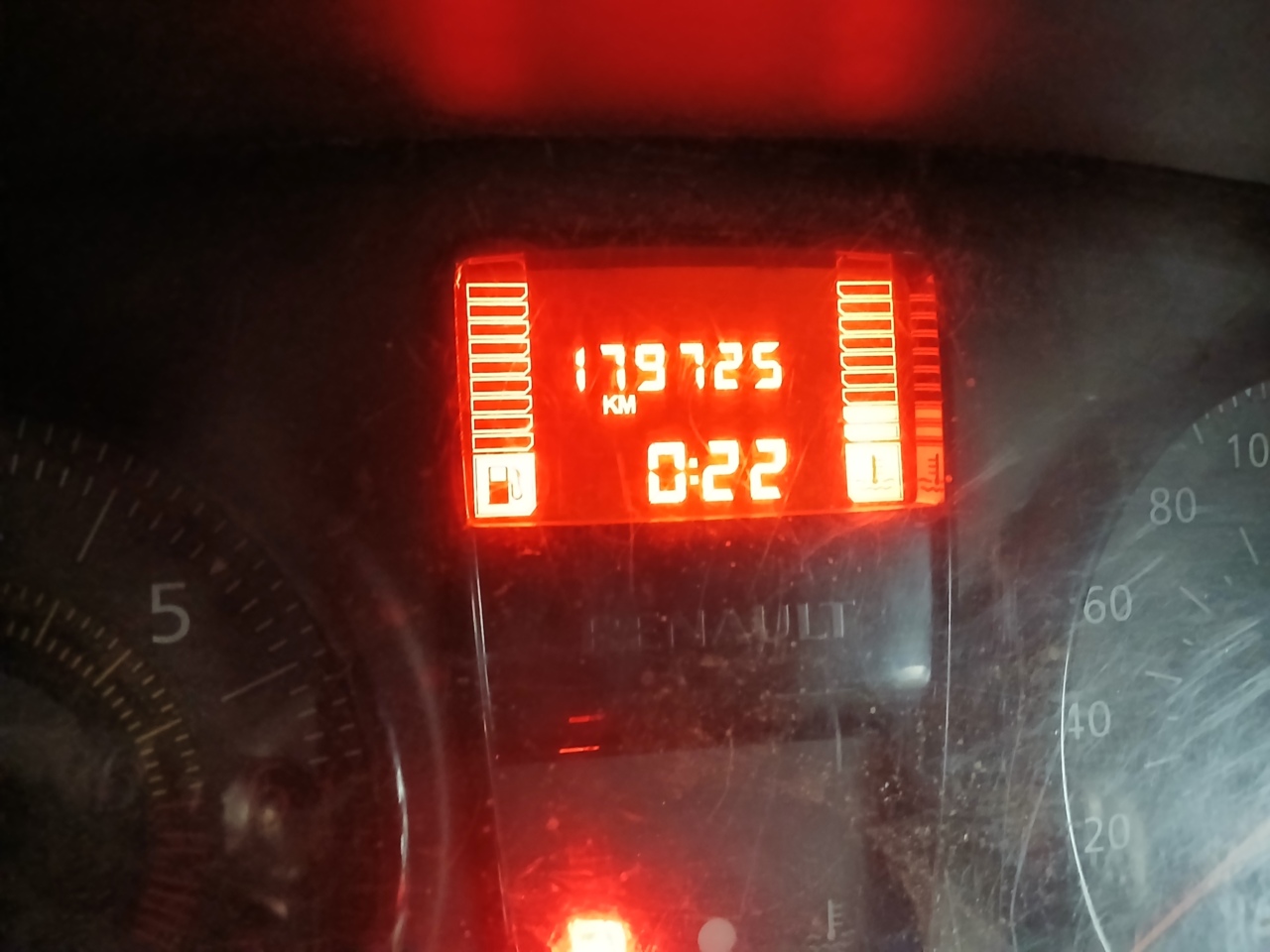 IMP RENAULT/CLIO AUT 10 H 3P — foto 7 de 8